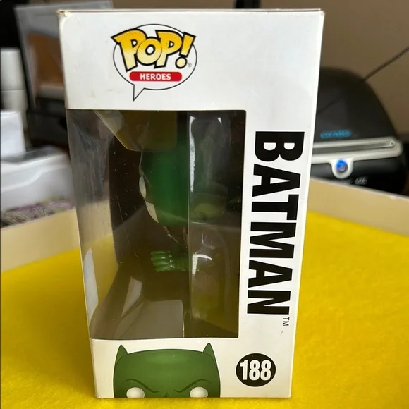 Funko Pop! Heroes Suicide Squad Joker Batman Vinyl Figure - Picture 4 of 6